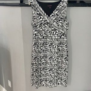 Signature by Robbie Bee dress size 16 NWT